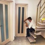 Установка межкомнатных дверей самостоятельно – что нужно знать